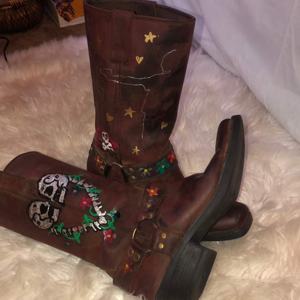 Womens Harley Davidson Leather Riding Boots Embelished Anti- Valentines